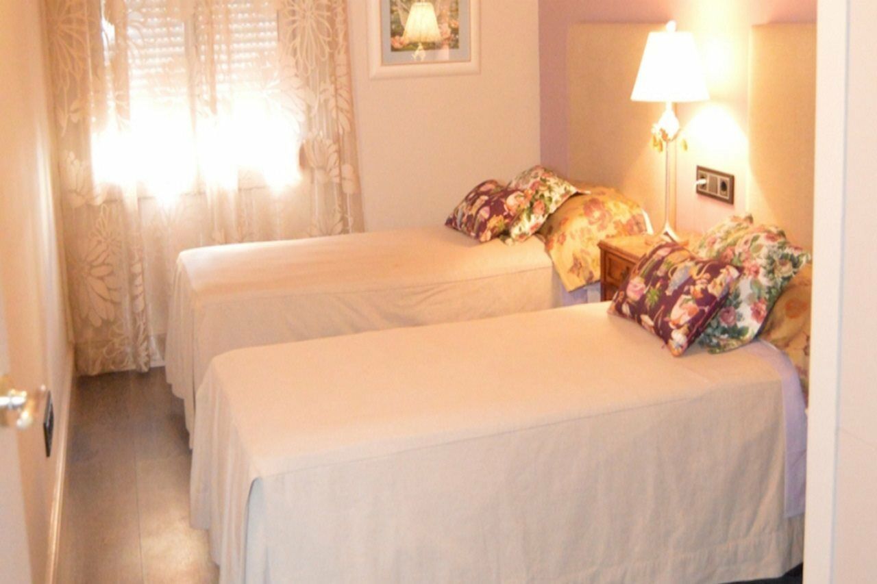 Tarragona Suites Prat De La Riba エクステリア 写真
